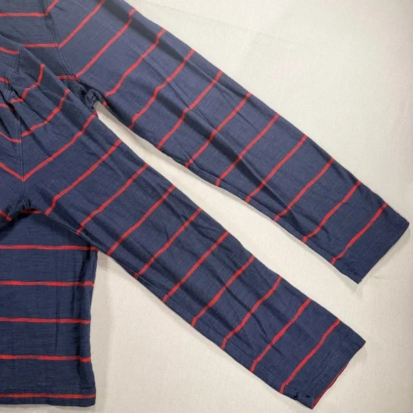 Banana Republic Vintage Tee; Long Sleeve; Crewneck - XL (Mens?) - Picture 8 of 13